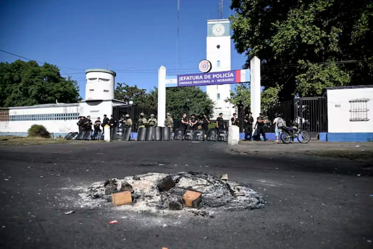 policia santa fe tres