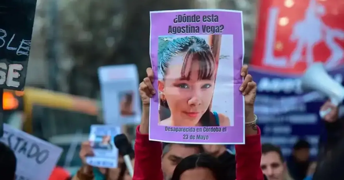 agostina vega 2321 11zon