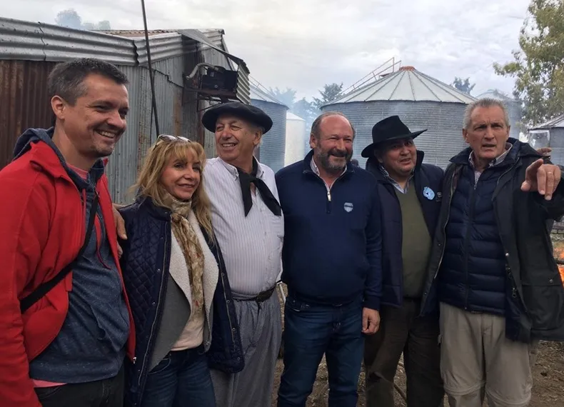 rejunte ocasion radicales y tiernistas el exintendente leandro altolaguirre la diputada sandra fonseca el senador daniel kroneberger y juan carlos tierno